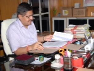 Madhya Pradesh Public Services Commission 15